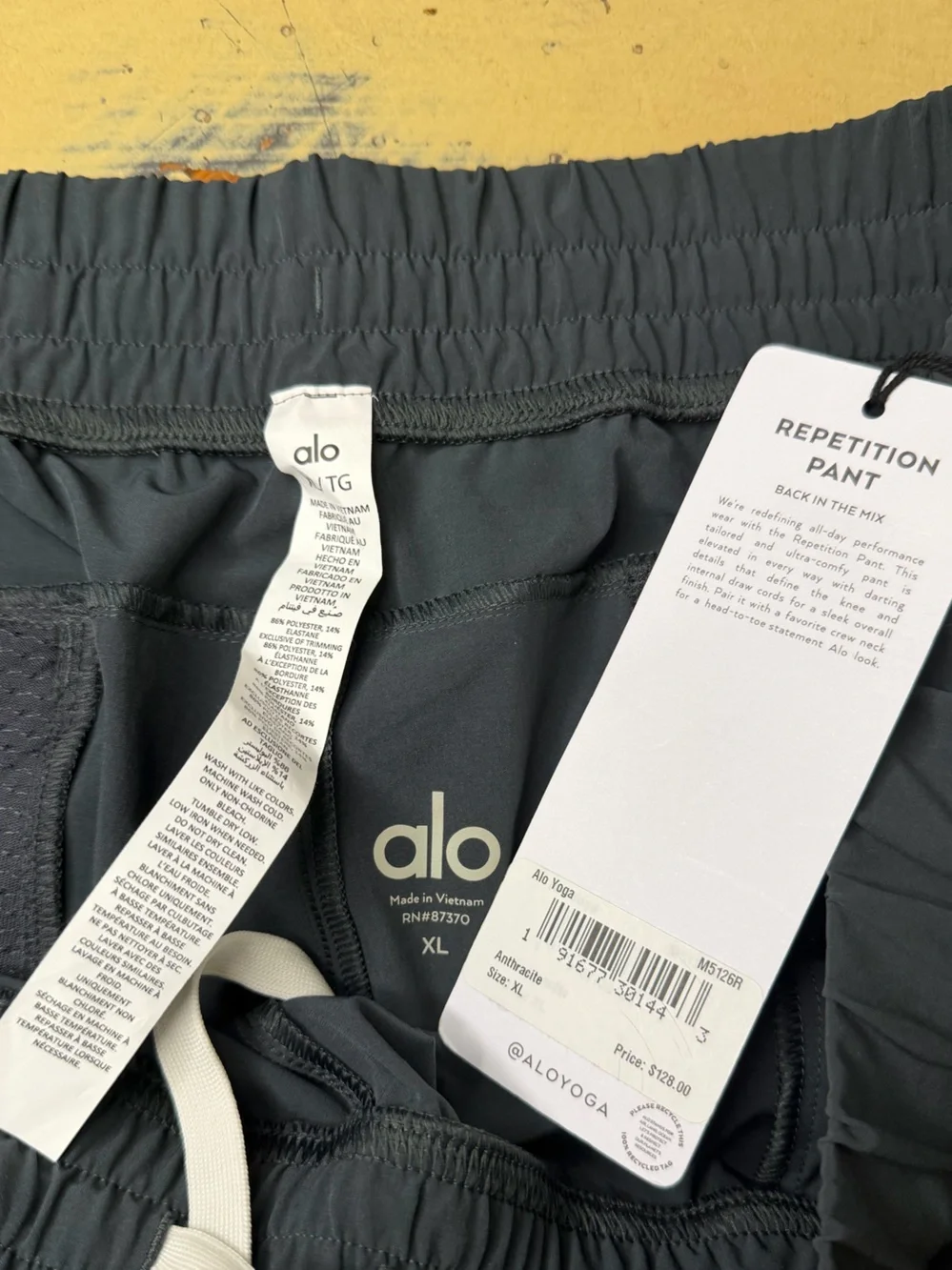 ALO Yoga Men's Repetition Pants